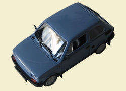 1:43 FIAT 126P BIS Kultowe Auta 38, grey - kul038