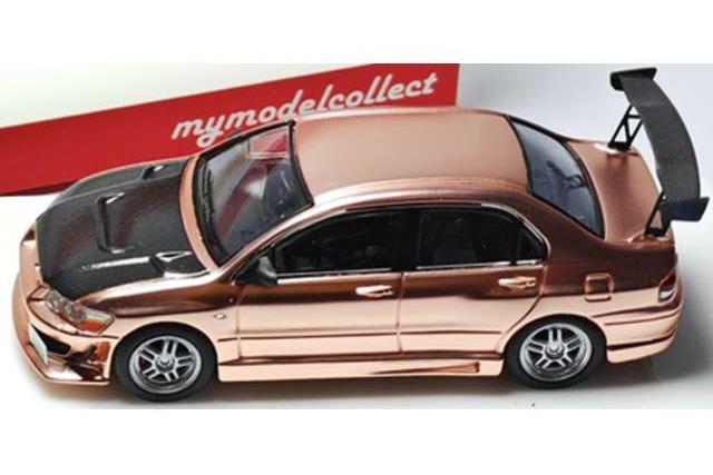 1:64 MITSUBISHI Evolution EVO VII, chrome copper with carbon hood - C640015D