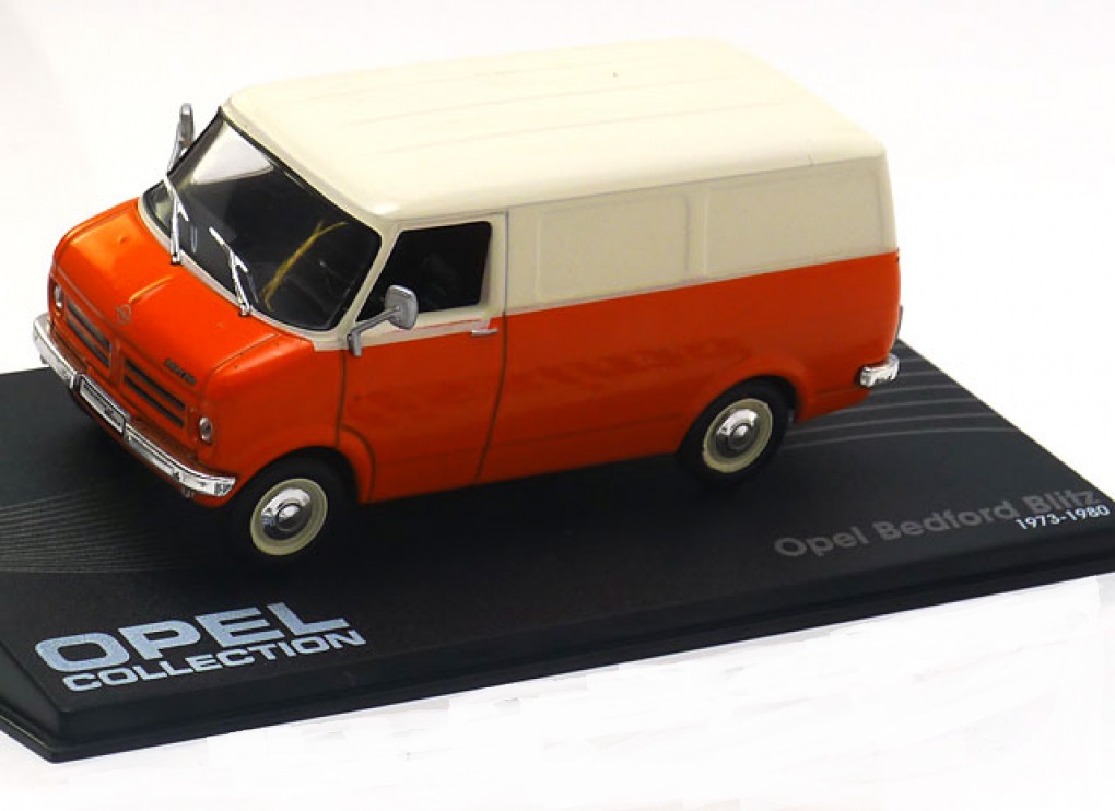 1:43 BEDFORD Blitz (1973-1980), orange creme - OP78