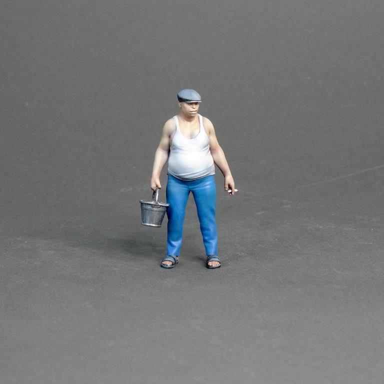 1:24 Фигура 0474 Сосед (масштаб 1:24), окрашенная - MPF24-014okr