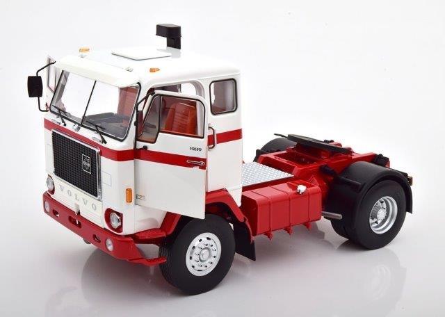 1:18 седельный тягач VOLVO F88 1971 White/Red - MCG18141