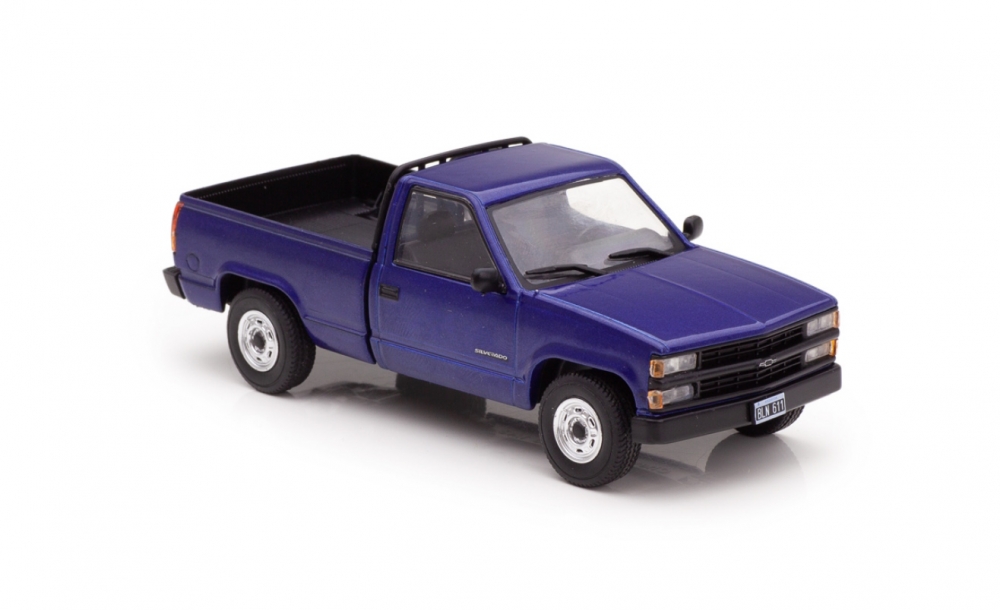 1:43 CHEVROLET Silverado (1997) blue - AAC045