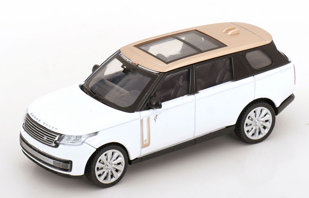 1:43 LAND ROVER Range Rover SV (2022), white copper-metallic - QXT2503124W