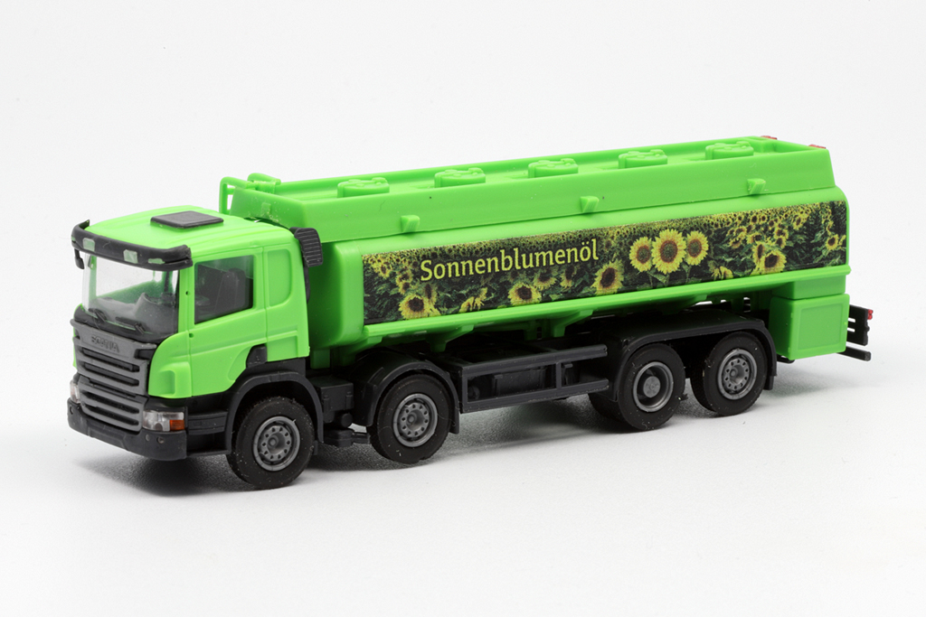 1:87 SCANIA P 8х2 цистерна для перевозки подсолнечного масла, салатовый/салатовый - OLM121