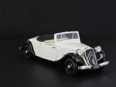 1:43 Traction Roadster (1939), Passion CITROEN № 20 - HP2480-20