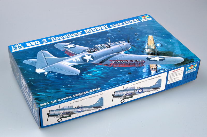 1:32 Сборная модель Американский палубный бомбардировщик Douglas SBD-3 Dauntless (Midway edition) - 02244