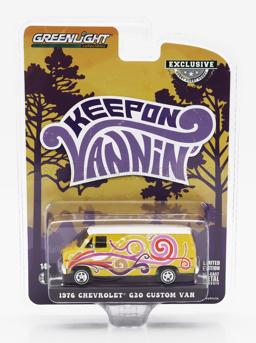 1:64 CHEVROLET G20 Van Custom Vannin (1976), Yellow - 30476