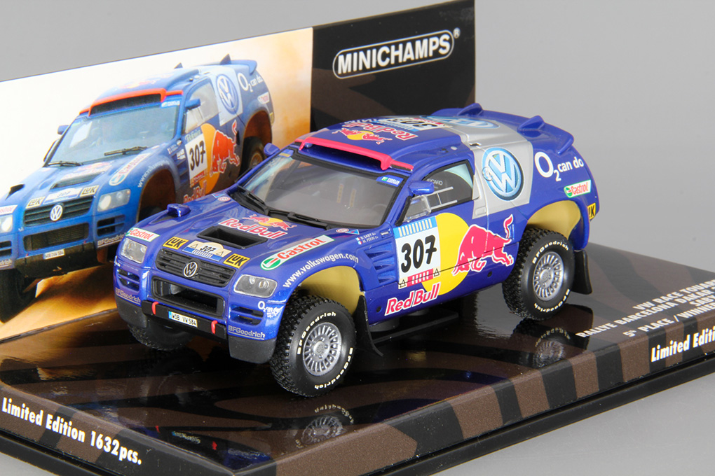 1:43 VOLKSWAGEN Touareg #307 Saby - Perin Rally Barcelona-Dakar (2005), blue - 436055307