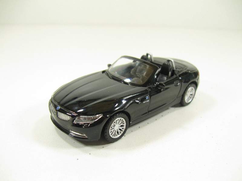 1:43 BMW Z4 Roadster, black - 41400B