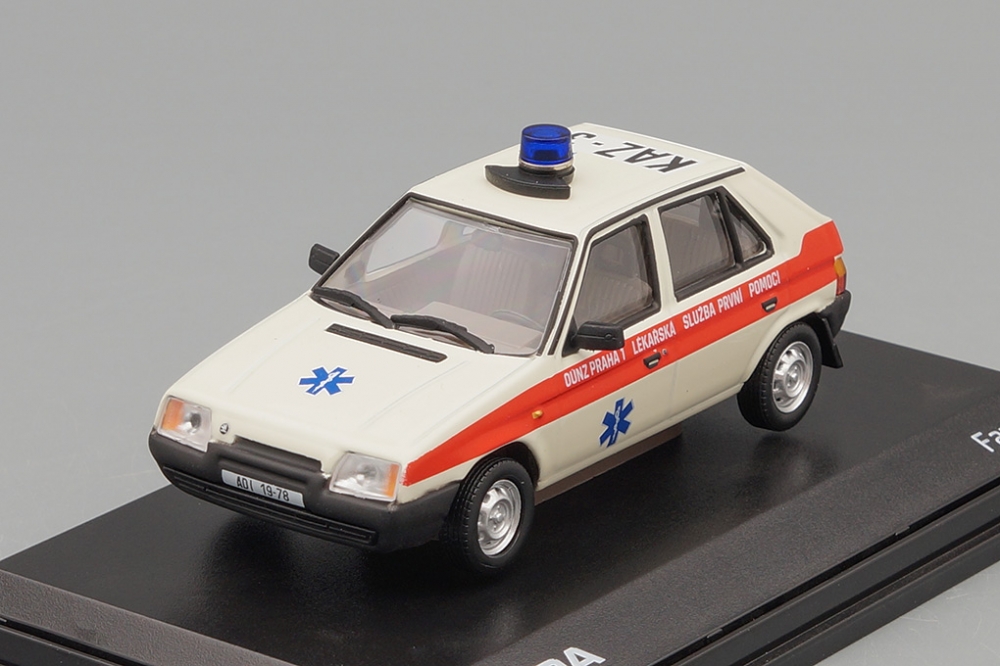 1:43 SKODA Favorit 136L (1988) - 708XO1