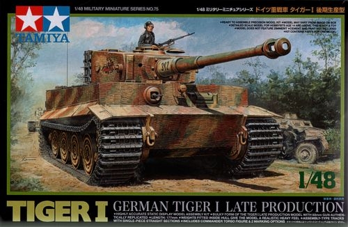 1:48 Сборная модель Немецкий танк Tiger I, поздняя версия, с одной фигурой - 32575