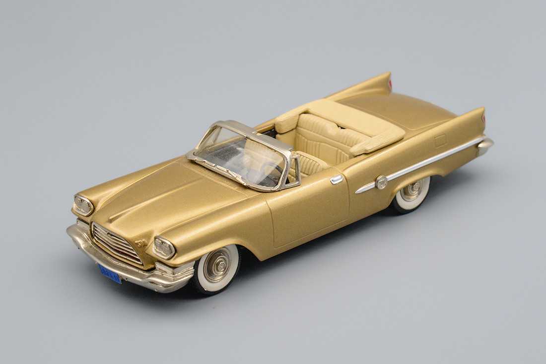 1:43 CHRYSLER 300E Convertible (1959), gold - BRK.41