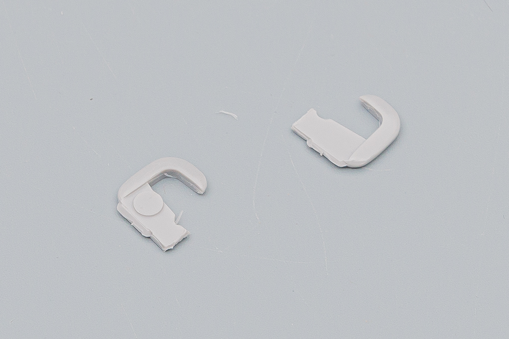 1:43 Задний бампер для РАФ 2203 (АГАТ) - KDR035