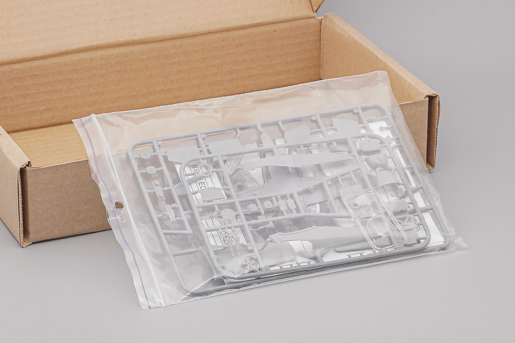 1:72 Сборная модель Тренировочный самолет Яковлева тип 20 - 72039-X1