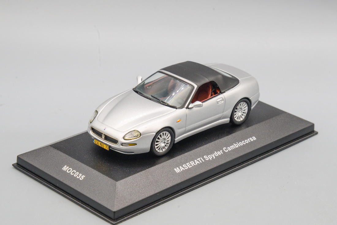 1:43 MASERATI Spyder Cambiocorsa (2003), silver - MOC035