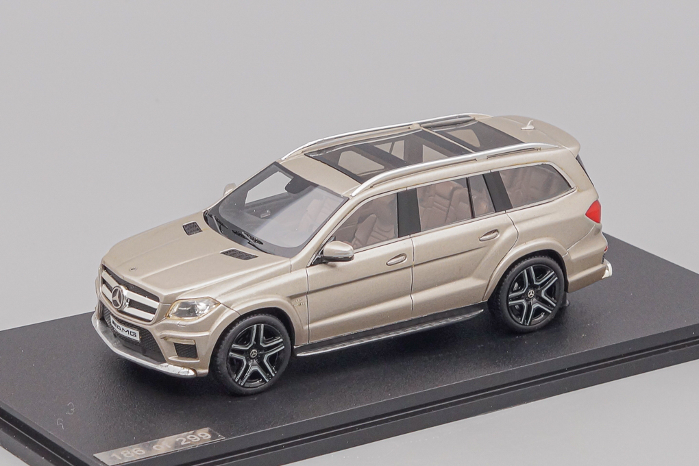 1:43 (Б/У) MERCEDES-BENZ AMG GL63 X166 (2013), grey metallic - GLM205203-X1