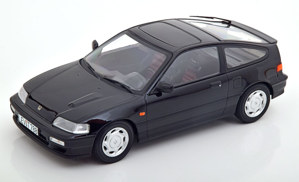 1:18 HONDA CRX (1990), black - 188010