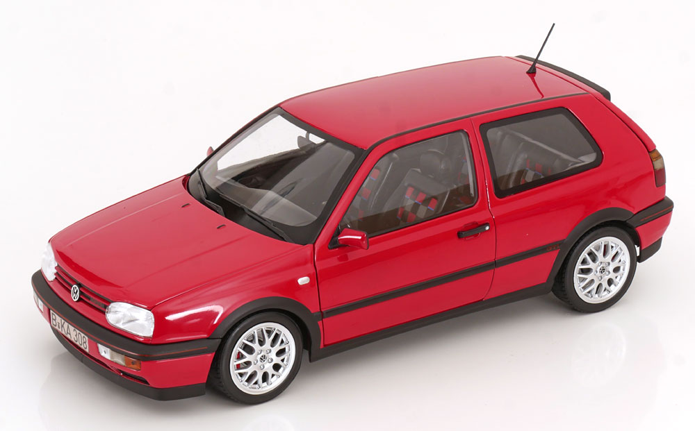1:18 VOLKSWAGEN Golf 3 GTI 20 Years Anniversary Edition (1996), red - 188418