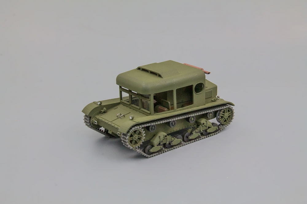 1:43 Артиллерийский тягач C7P, хаки - ds146