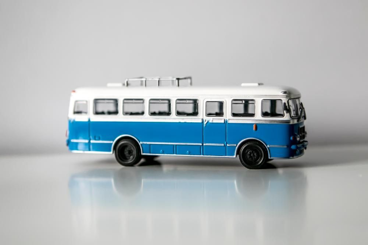 1:72 SAN-H100, Kultowe Auta PRL-u спецвыпуск, blue / white - kul965