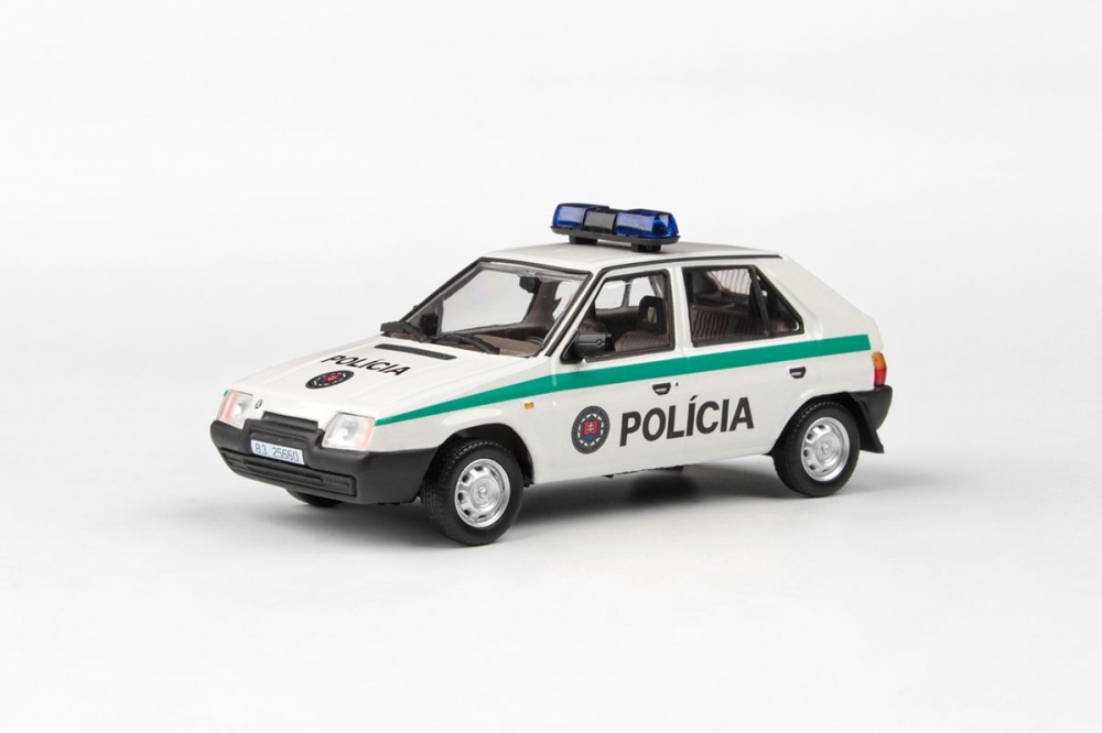 1:43 SKODA Favorit 136L 1988 Polícia SR - 708XA9
