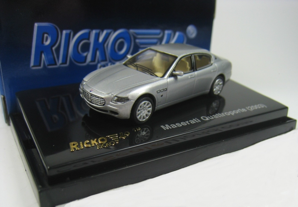 1:87 MASERATI Quattroporte (2003), серебристый - 38406
