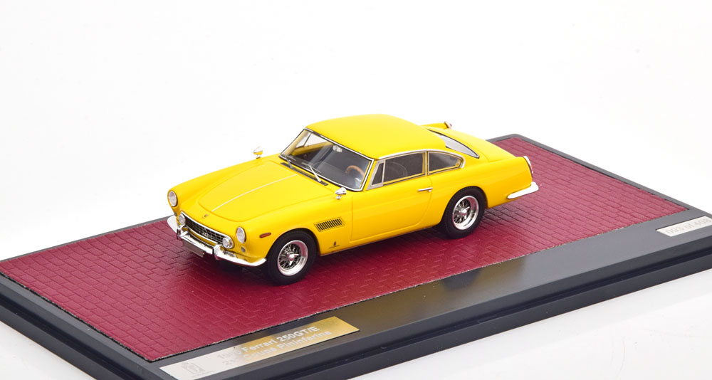 1:43 FERRARI 250 GT/E 2+2 Coupe Pininfarina (1960), yellow - MX40604-163
