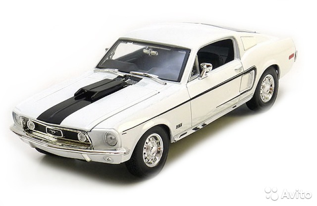 1:18 FORD Mustang GT Cobra Jet 1968, белый - 31167W