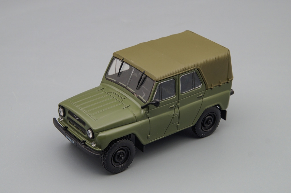 1:43 УАЗ 469 / 469Б, Автолегенды СССР 8, хаки - AL008