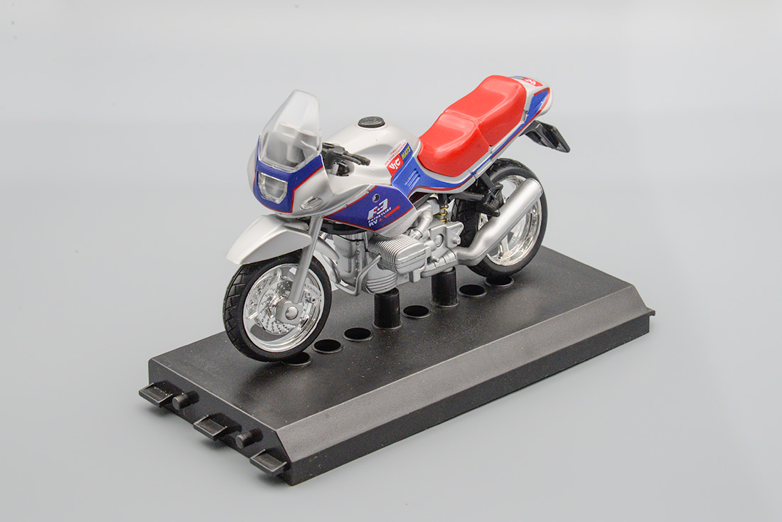 1:18 BMW R1200HP, Silver - CRC-B12-S