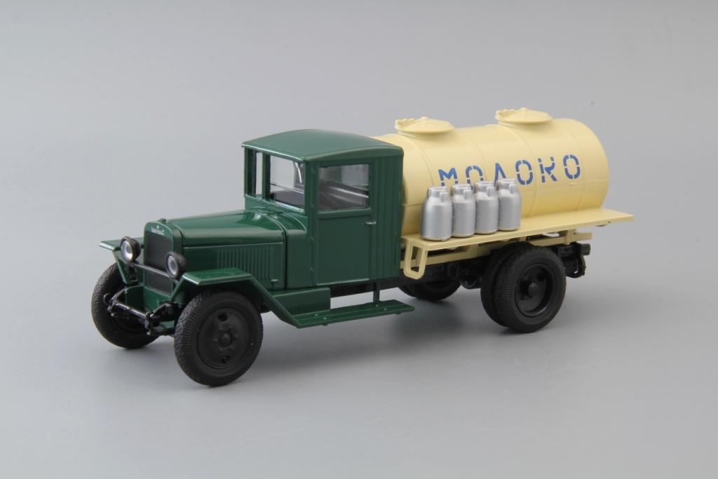 1:43 (Уценка!) Уралзис-5В АЦ Молоко, зеленый / бежевый - H916-Z1