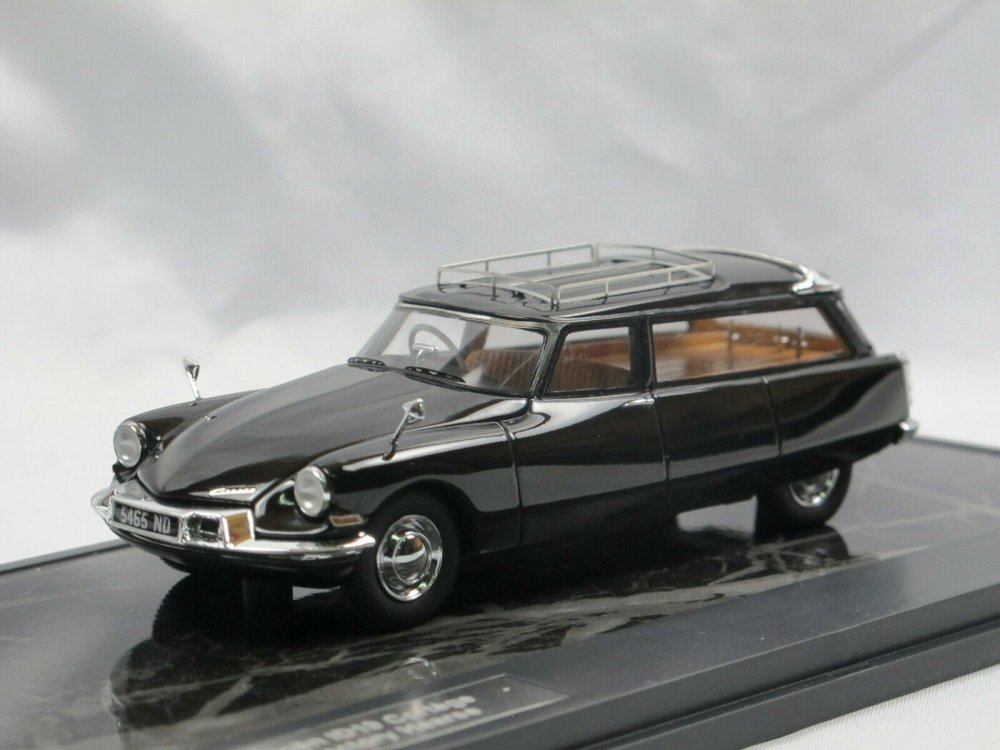 1:43 CITROEN ID19 Cortege Slough Factory Hearse (катафалк) 1962 Black - MX40304-011