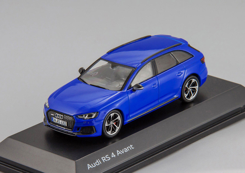 1:43 AUDI RS 4 Avant B9, nogaro blue - 5011714231