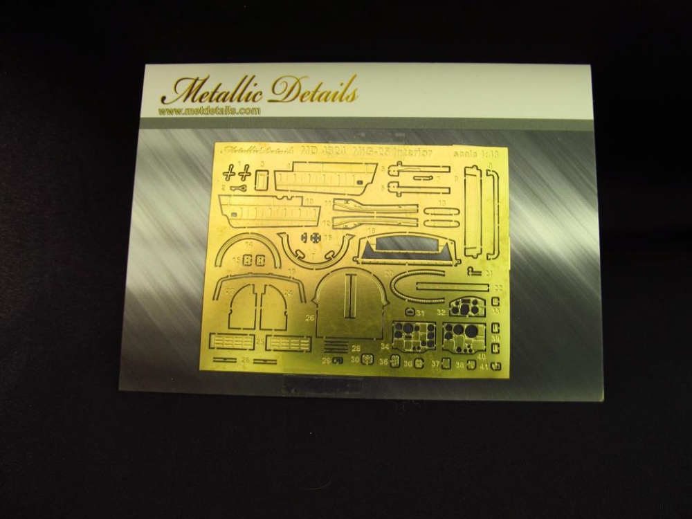 1:48 Фототравление Интерьер для M&G-25 - MD4824