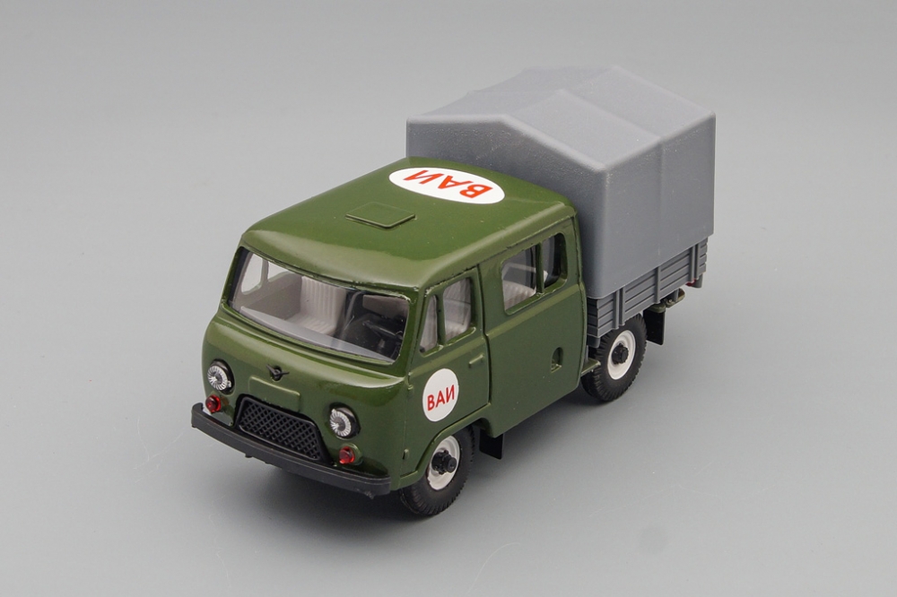 1:43 УАЗ 39094 с тентом ВАИ - 15952-12
