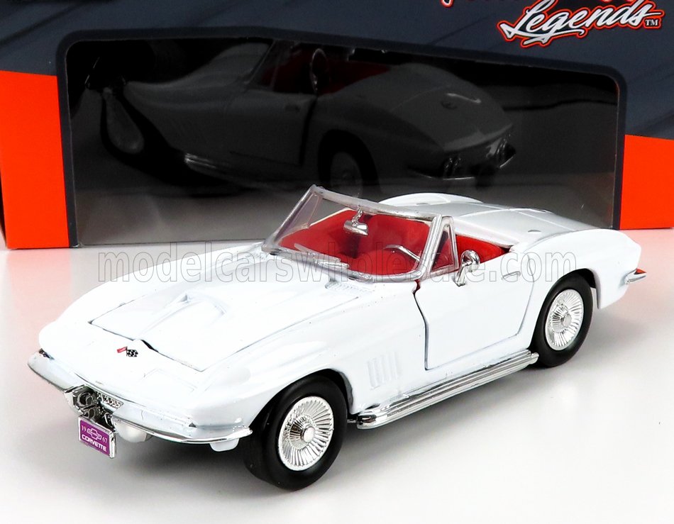 1:24 CHEVROLET Corvette Cabriolet (1967), White - 73224W