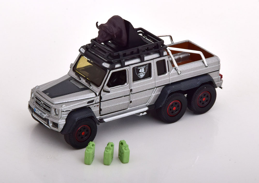 1:64 MERCEDES-BENZ AMG G63 6x6 Buffalo Special, silver carbon - MB216X6RF63