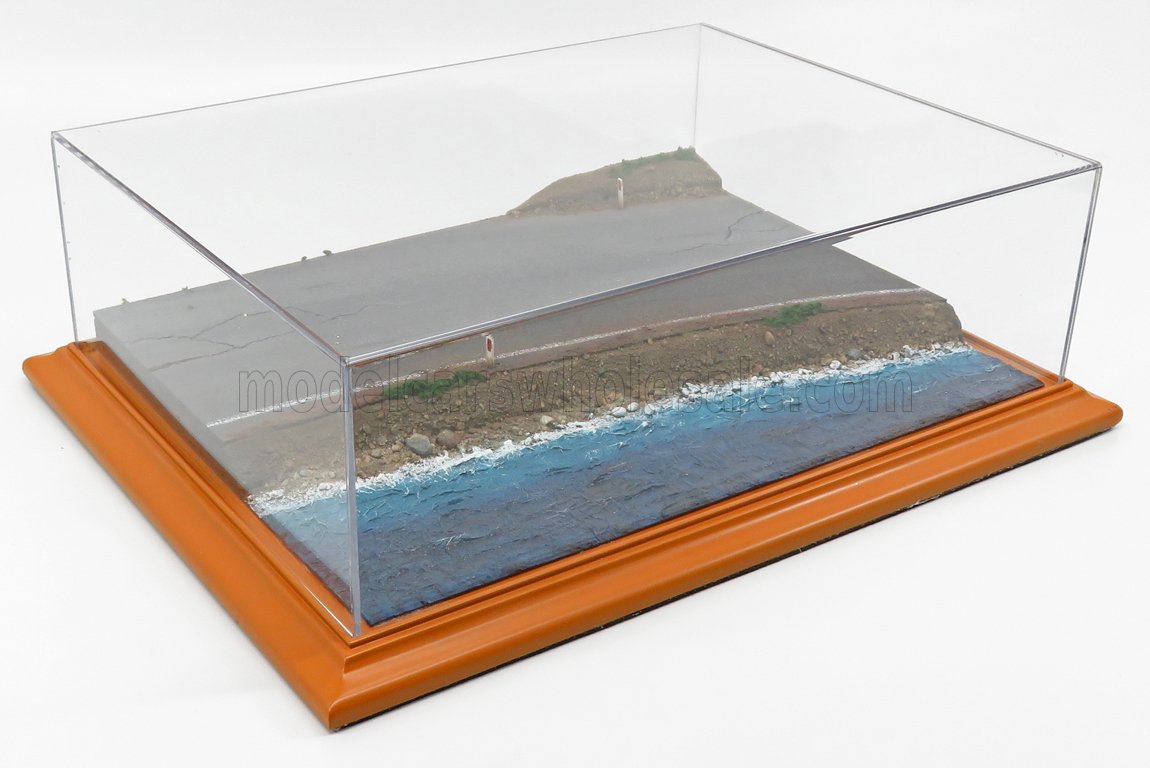 1:18 VETRINA DISPLAY BOX Diorama Base Strada Litorale - Sea Side Base - Lungh.lenght Cm 42.5 X Largh.width Cm 31.3 X Alt.height Cm 12.5 (altezza Interna Cm 9.7), Plastic Display - ATL30106