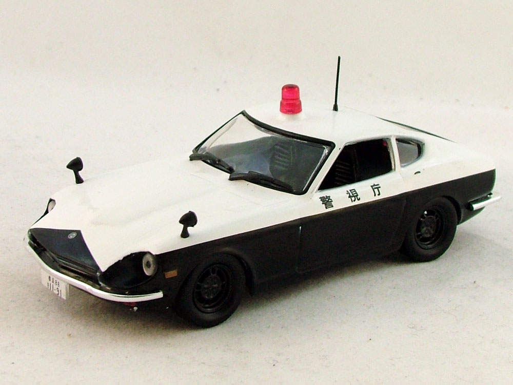1:43 DATSUN Fairlady 240 Z Tokyo Police, Полицейские Машины Мира 5, черно-белый - PCW005