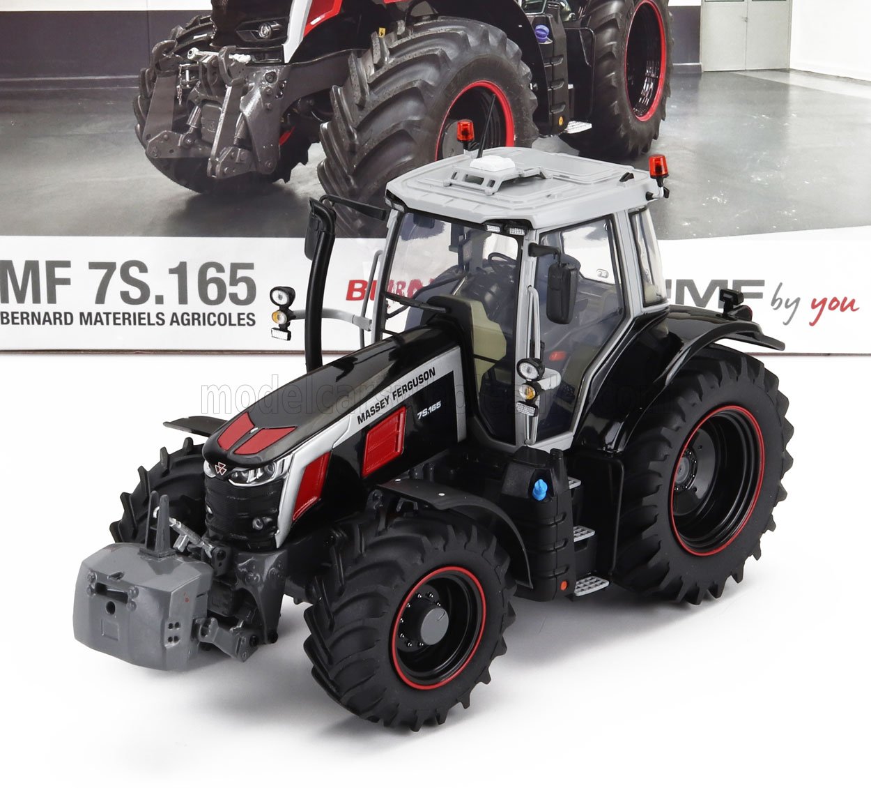 1:32 MASSEY FERGUSON Mf7s.165 Tractor (2022), Silver Black - UH6743