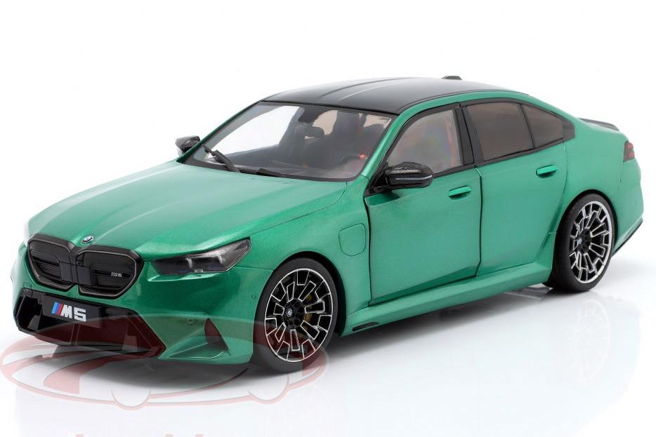 1:18 BMW M5 (G90) M (2025), Isle of Man green metallic - S1814701