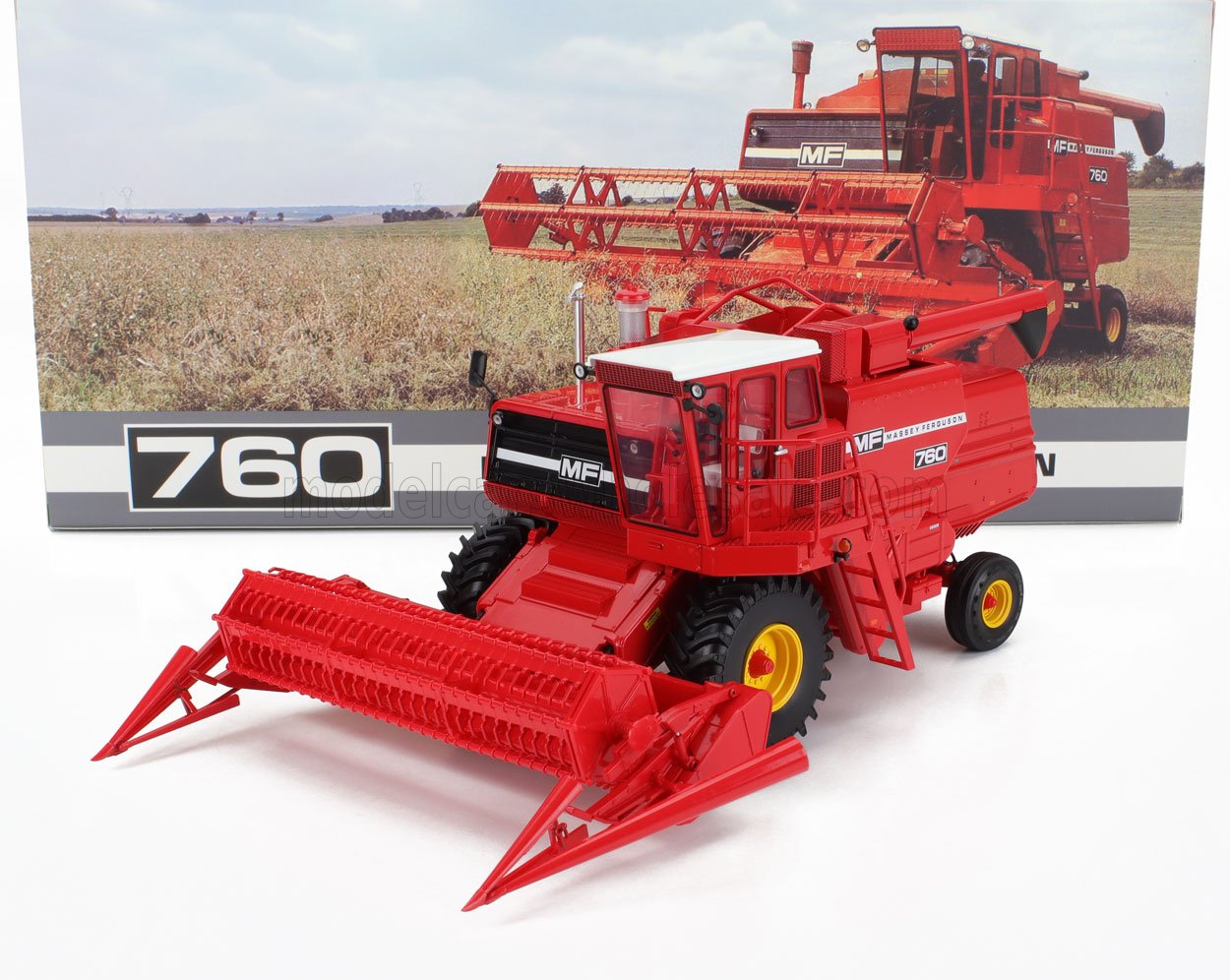 1:32 MASSEY FERGUSON Mf760 Mietitrebbia Gommata Harvester (2010), Red - UH6329