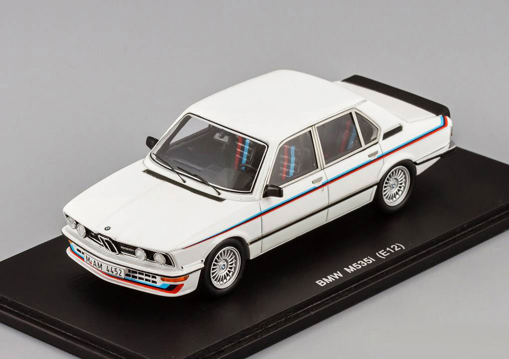 1:43 BMW M535I E12 (1980), white - S1579