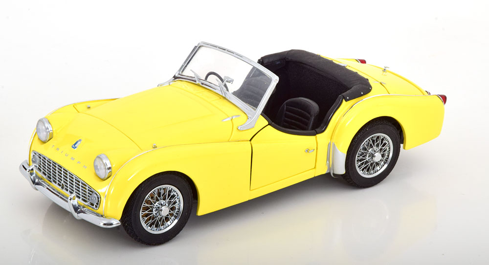 1:18 TRIUMPH TR3A Roadster, yellow - 7025Y