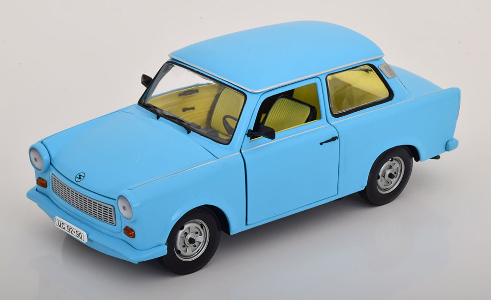 1:18 TRABANT 601, light blue - 4290