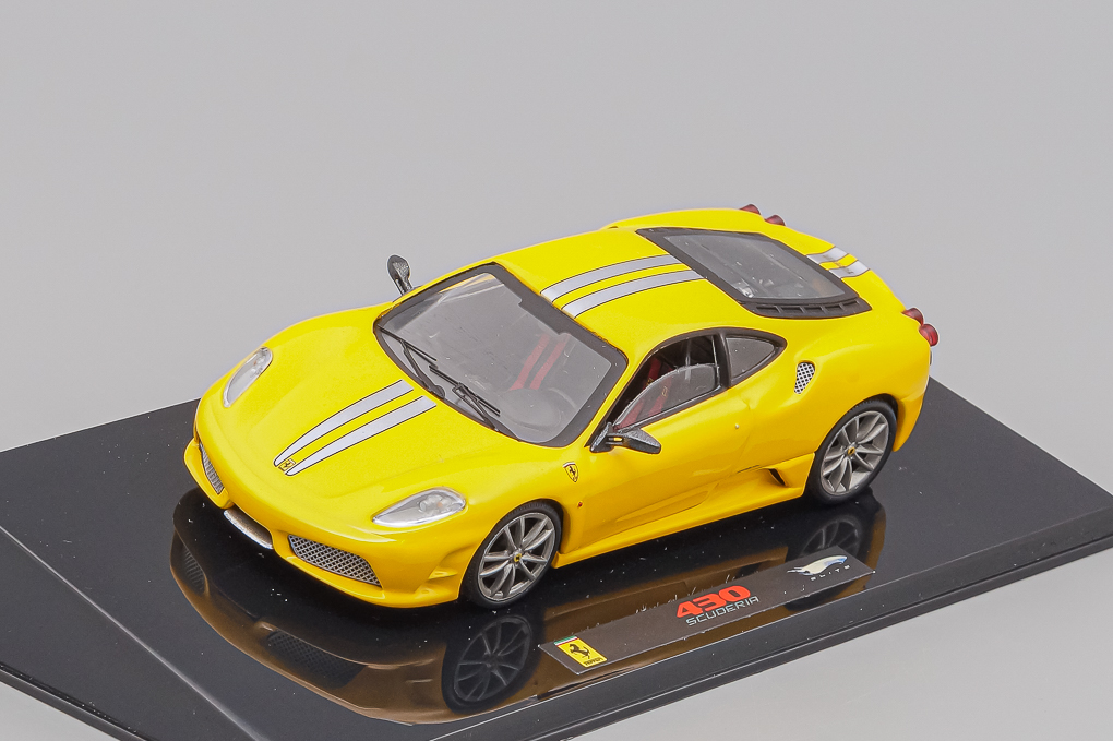 1:43 FERRARI F430 Scuderia, yellow - N5952-X1