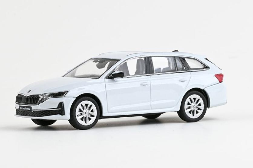 1:43 SKODA Octavia IV FL Combi (2024), white moon metallic - 050EJ