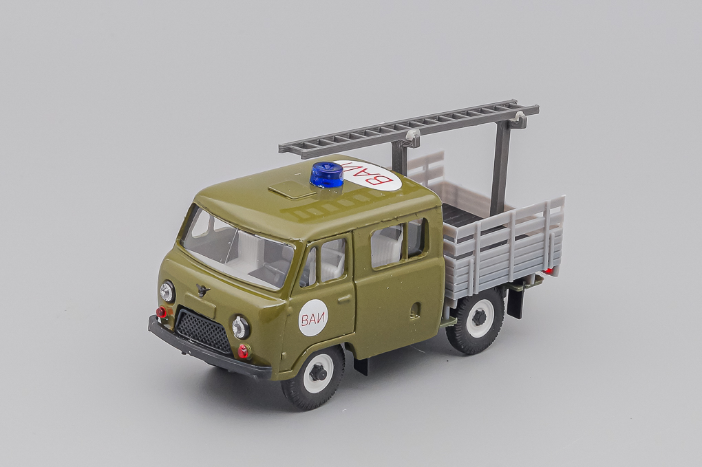 1:43 УАЗ-39094 фермер без тента с лестницей ВАИ - 10099-1-УСР