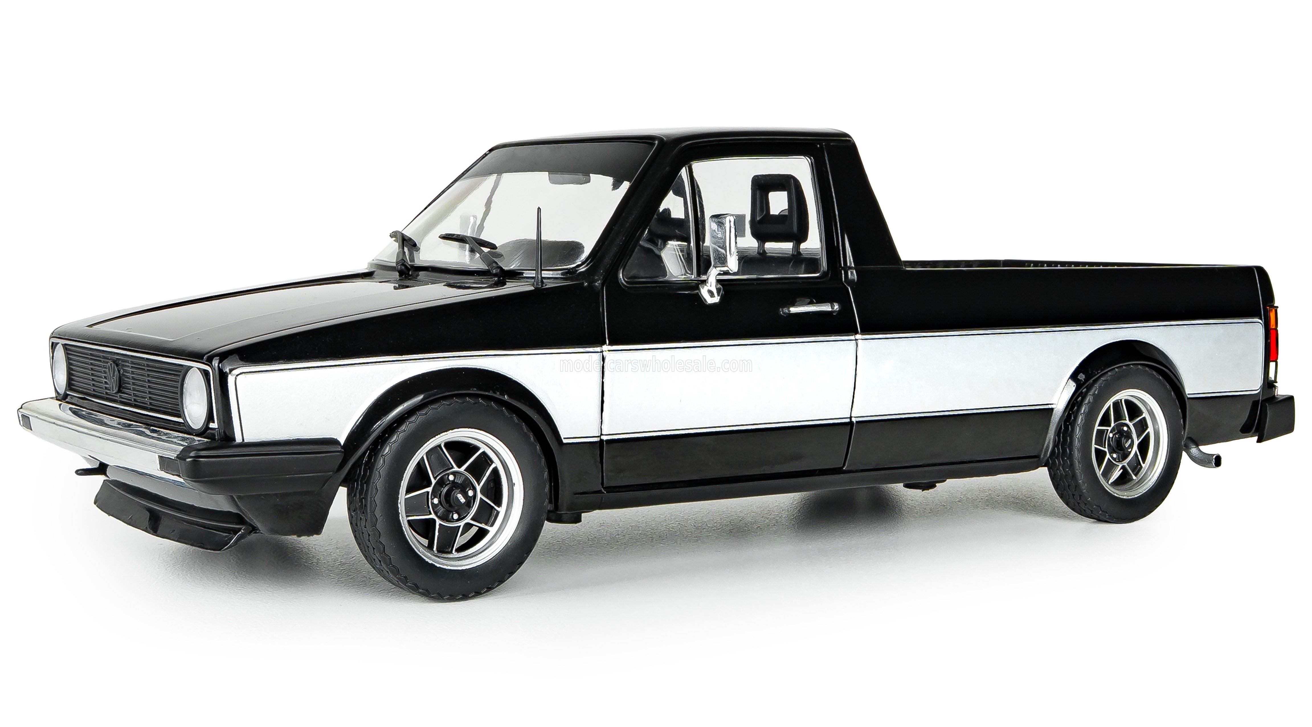 1:18 VOLKSWAGEN Caddy MK 1 Solido Works (1982), black / white - S1803513