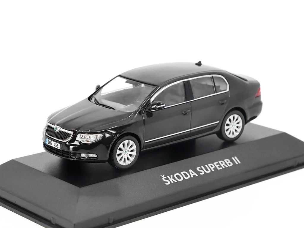 1:43 Skoda Superb II (2009) (90), black - SKOP90